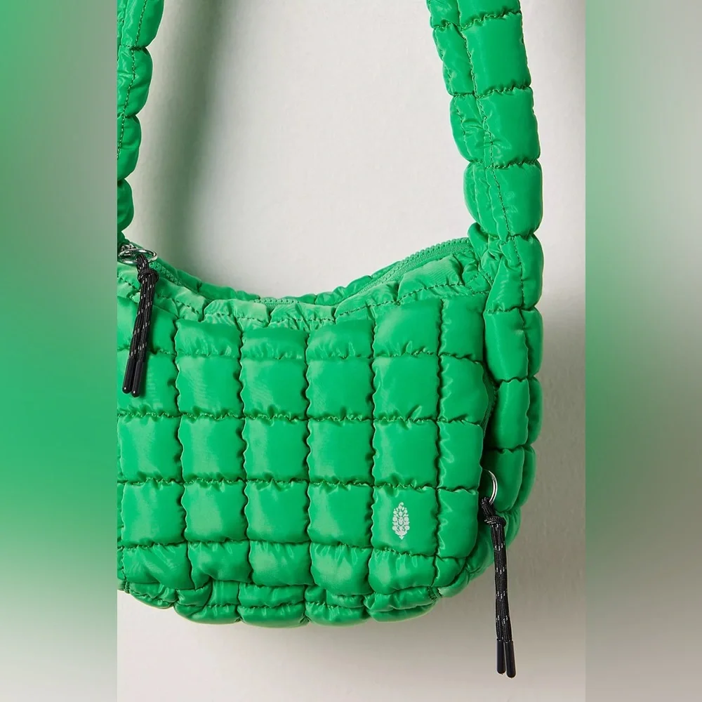 NWT FREE PEOPLE MOVEMENT Quilted Baby Carryall Sling Bag | Kelly Green MSRP $58 - Picture 3 of 11